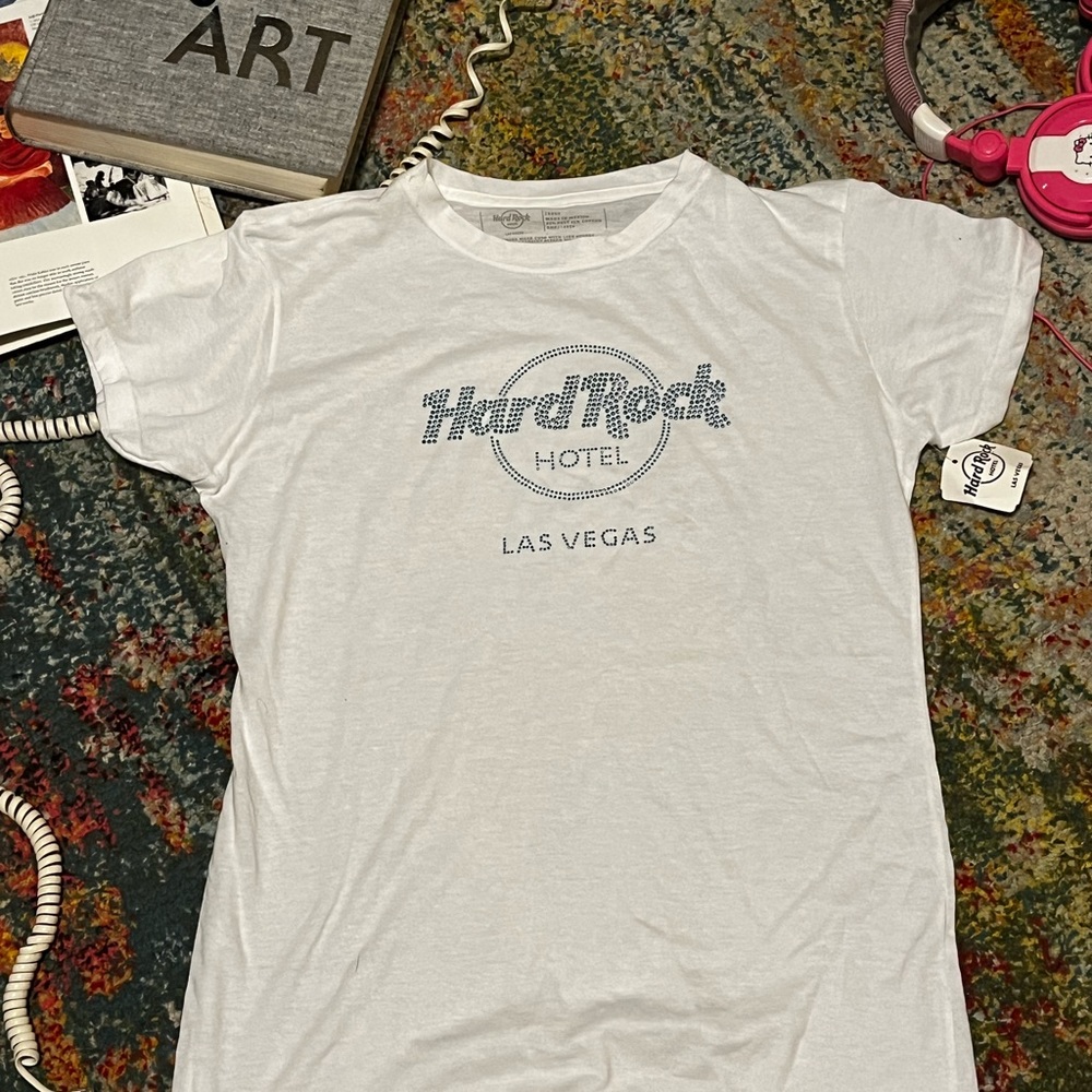 Hard rock cafe tee!